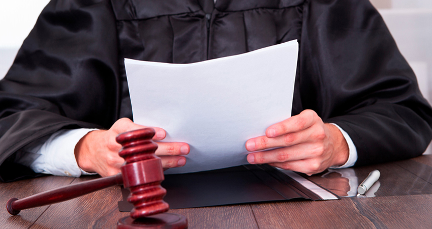 telecommunications lawyer in south delhi